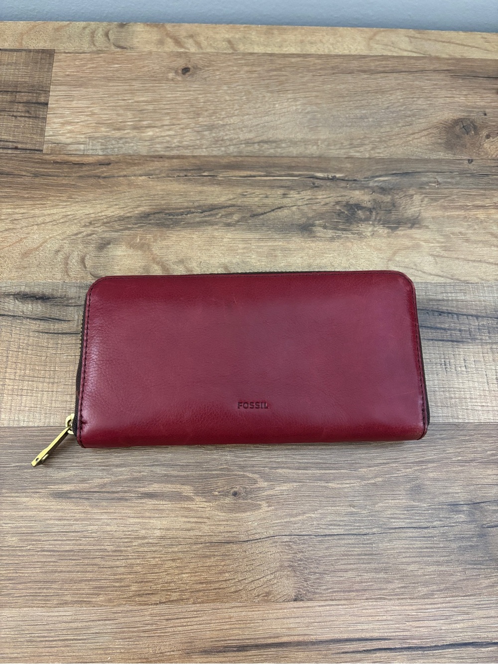 Fossil Zip Around Leather Wallet Burgundy Women’s